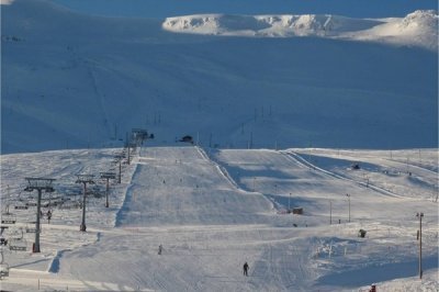 Катание на лыжах в Исландии Thumb_35055_1320242860